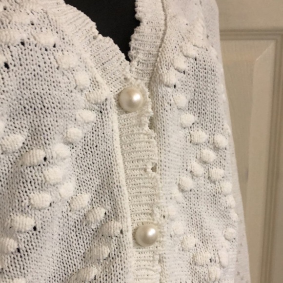 Jessica Simpson cream crochet‎ eyelet look dotted v-neck cardigan sweater size M - Picture 7 of 11
